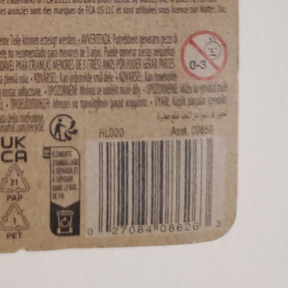 2019 Jeep Renegade Matchbox Car Diecast Metallic White Pearl Shortcard - Picture 9 of 11